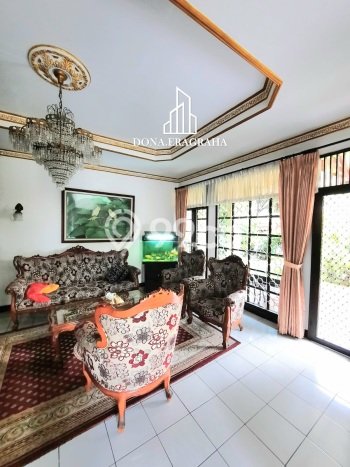 Rumah Luxury Modern Siap Huni di Pondok Indah Jakarta Selatan Rumah Luxury Modern Siap Huni di Pondok Indah Jakarta Selatan