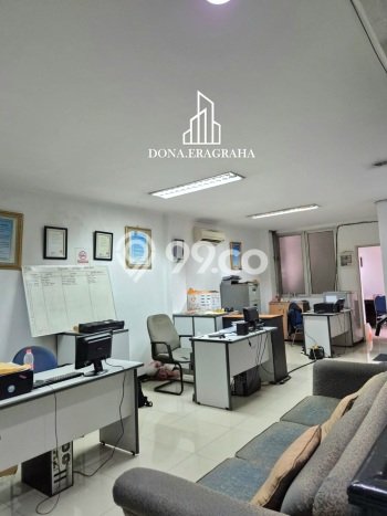 Unit Ruko Dijual di Jakarta Selatan LT 90m2 & LB 270m2 Unit Ruko Dijual di Jakarta Selatan LT 90m2 & LB 270m2