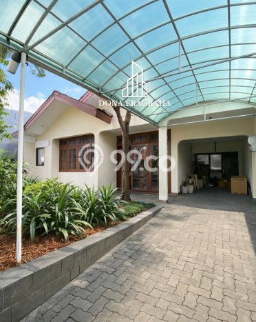 For Sale! Luxury House LT 198m2 Desain Modern di Pondok Indah For Sale! Luxury House LT 198m2 Desain Modern di Pondok Indah