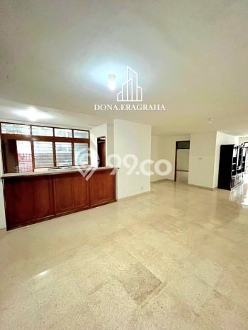 Siap Huni Rumah Mewah 4 Kamar di Kebayoran Baru Dekat ke Mana Pun Siap Huni Rumah Mewah 4 Kamar di Kebayoran Baru Dekat ke Mana Pun