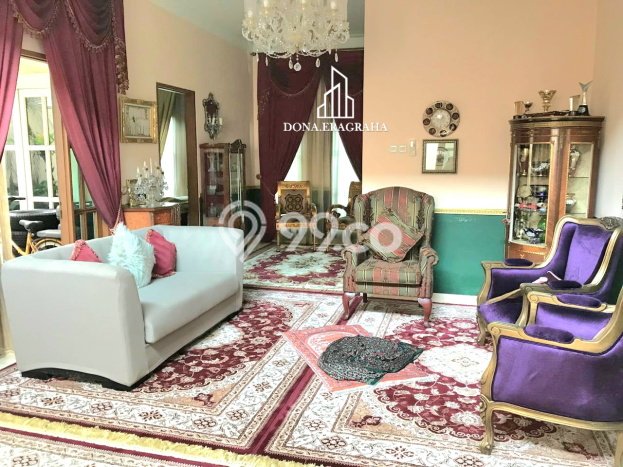 Rumah Nyaman dengan Luas Tanah 255m² di Lokasi Sektor 7-Bintaro, Tangerang Selatan Rumah Nyaman dengan Luas Tanah 255m² di Lokasi Sektor 7-Bintaro, Tangerang Selatan
