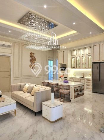 For Sale! Luxury House LT 240m2 Desain Elegan di Pondok Indah For Sale! Luxury House LT 240m2 Desain Elegan di Pondok Indah