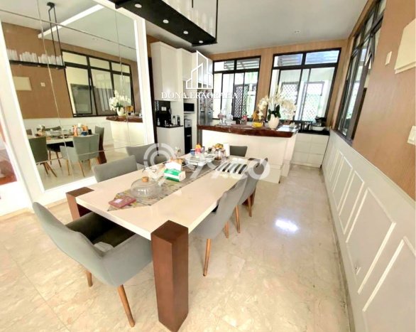 Rumah sewa siap huni 4 Kamar Tidur di Lebak Bulus, Jakarta Selatan Rumah sewa siap huni 4 Kamar Tidur di Lebak Bulus, Jakarta Selatan