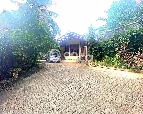 Hunian Mewah LB 700m2 Siap Huni Desain Elegan di Pondok Indah, Jakarta Selatan Hunian Mewah LB 700m2 Siap Huni Desain Elegan di Pondok Indah, Jakarta Selatan