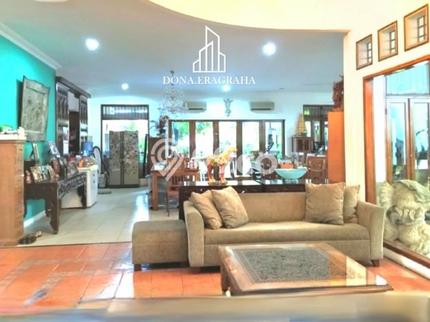 Siap Huni Rumah Mewah 5 Kamar di Jagakarsa Dekat ke Mana Saja Siap Huni Rumah Mewah 5 Kamar di Jagakarsa Dekat ke Mana Saja