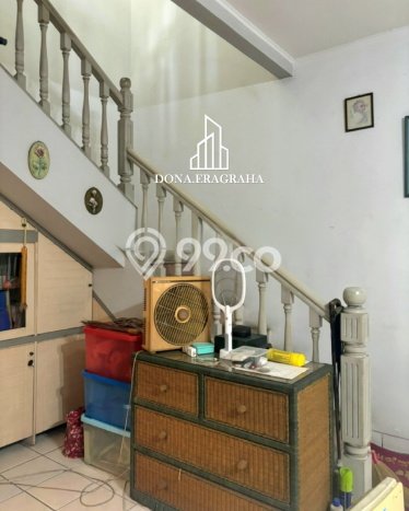Ready to Use! Premium House LT 240m2 Desain Modern di Pondok Indah Ready to Use! Premium House LT 240m2 Desain Modern di Pondok Indah