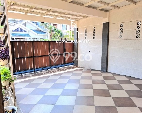 For Sale! Luxury House LT 375m2 Desain Elegan di Bintaro For Sale! Luxury House LT 375m2 Desain Elegan di Bintaro