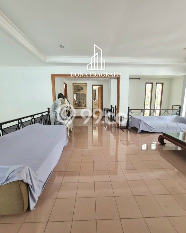 For Sale! Luxury House LT 473m2 Desain Modern di Pondok Indah For Sale! Luxury House LT 473m2 Desain Modern di Pondok Indah