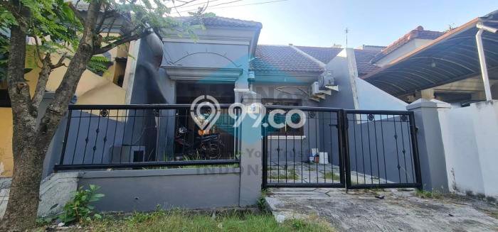 Rumah Strategis Modern Lb 90m2 di Rungkut, Surabaya Rumah Strategis Modern Lb 90m2 di Rungkut, Surabaya