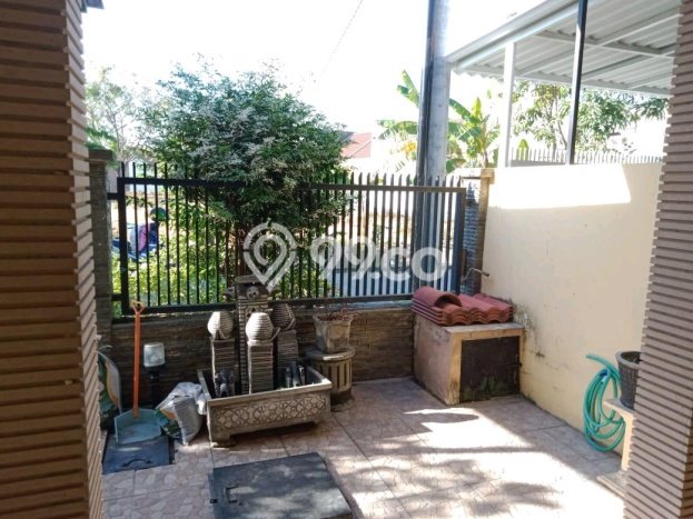Rumah Modern Minimalis 2 Kamar Siap Huni di Rungkut Rumah Modern Minimalis 2 Kamar Siap Huni di Rungkut