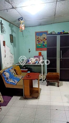 Dijual Rumah 3 Kamar Lokasi Strategis Nyaman dan Strategis di Rungkut Dijual Rumah 3 Kamar Lokasi Strategis Nyaman dan Strategis di Rungkut