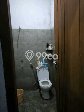 Jual Rumah Bagus Siap Huni LB 140m2 di Rungkut, Surabaya Jual Rumah Bagus Siap Huni LB 140m2 di Rungkut, Surabaya