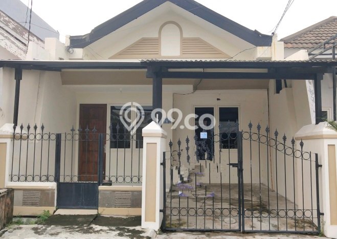 Disewakan segera hunian minimalis lokasi strategis 2 Kamar di Rungkut, Surabaya Disewakan segera hunian minimalis lokasi strategis 2 Kamar di Rungkut, Surabaya