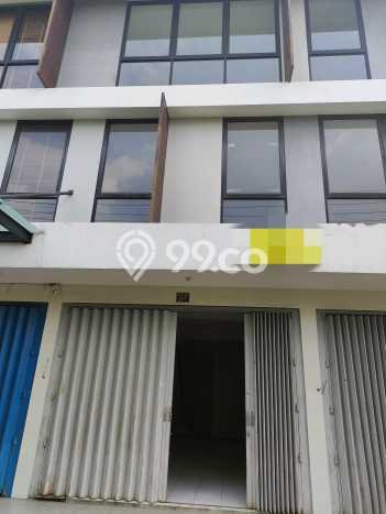 Untuk Dijual! Ruko di Manyar Surabaya LT 78m2 / LB 180m2 Kawasan Bisnis Untuk Dijual! Ruko di Manyar Surabaya LT 78m2 / LB 180m2 Kawasan Bisnis