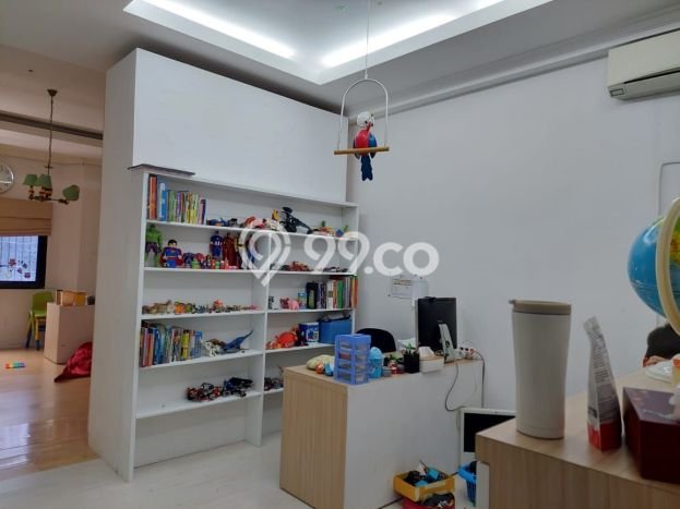 Ruko Dijual di Jakarta Pusat LT 60m2 & LB 204m2 Lokasi Terbaik! Ruko Dijual di Jakarta Pusat LT 60m2 & LB 204m2 Lokasi Terbaik!