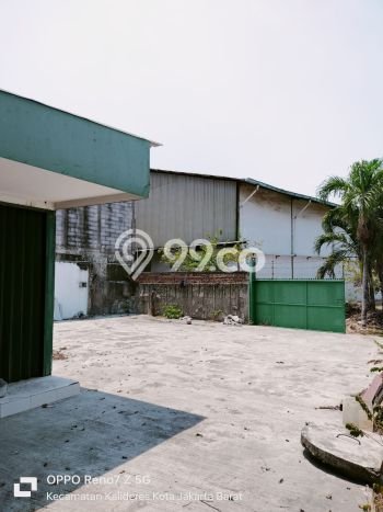 Unit Gudang Dijual di Jakarta Utara LT 2500m2 & LB 2300m2 Unit Gudang Dijual di Jakarta Utara LT 2500m2 & LB 2300m2