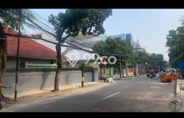 For Sale! Luxury House LT 880m2 Desain Modern di Kartini For Sale! Luxury House LT 880m2 Desain Modern di Kartini
