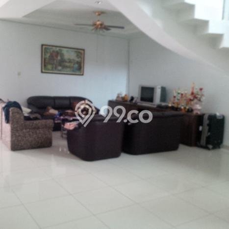 Hunian Mewah LB 550m2 Siap Huni Desain Elegan di Sunter, Jakarta Utara Hunian Mewah LB 550m2 Siap Huni Desain Elegan di Sunter, Jakarta Utara