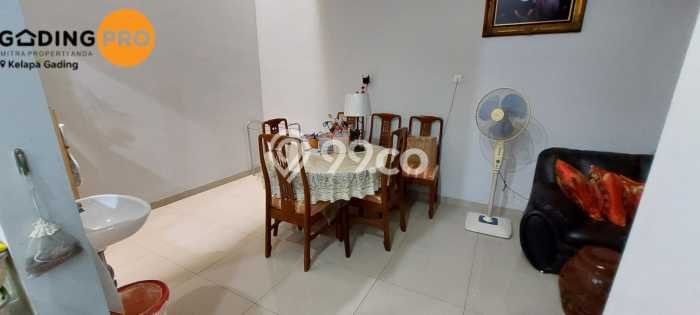 Dijual Rumah Luas Elegan Dengan View Cantik di Sunter, Jakarta Utara Dijual Rumah Luas Elegan Dengan View Cantik di Sunter, Jakarta Utara