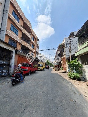 Area Ramai! Ruko Dijual di Pademangan untuk Bisnis Luas Bangunan 2m2 Area Ramai! Ruko Dijual di Pademangan untuk Bisnis Luas Bangunan 2m2