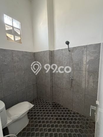 Ruko Disewakan di Kawasan Ramai Tambora, Jakarta Barat Ruko Disewakan di Kawasan Ramai Tambora, Jakarta Barat