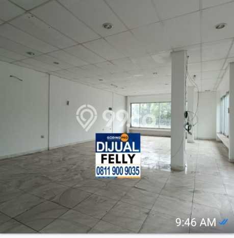 Ruko Dijual di Jakarta Pusat LT 182m2 & LB 728m2 Lokasi Terbaik! Ruko Dijual di Jakarta Pusat LT 182m2 & LB 728m2 Lokasi Terbaik!