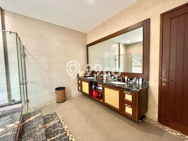 Dijual Rumah Premium dengan Fasilitas Sekitar Komplit di Kelapa Gading, Jakarta Utara Dijual Rumah Premium dengan Fasilitas Sekitar Komplit di Kelapa Gading, Jakarta Utara