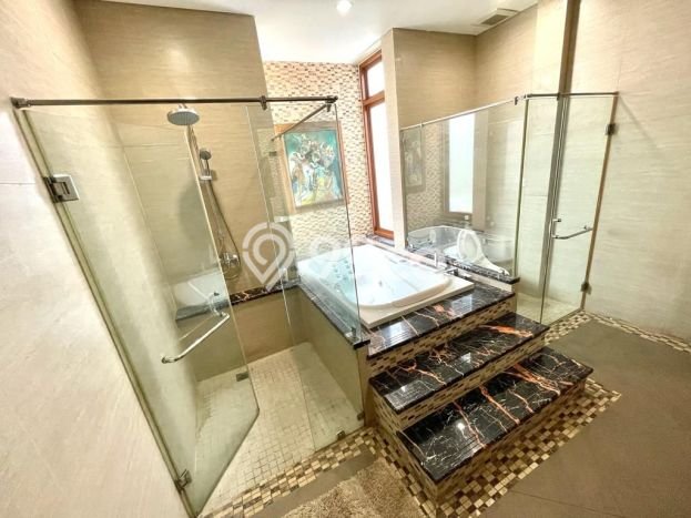Dijual Rumah Premium dengan Fasilitas Sekitar Komplit di Kelapa Gading, Jakarta Utara Dijual Rumah Premium dengan Fasilitas Sekitar Komplit di Kelapa Gading, Jakarta Utara