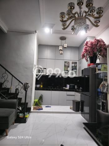 Dijual Rumah 4 Kamar Lokasi Ideal Bagus dan Strategis di Pademangan Dijual Rumah 4 Kamar Lokasi Ideal Bagus dan Strategis di Pademangan