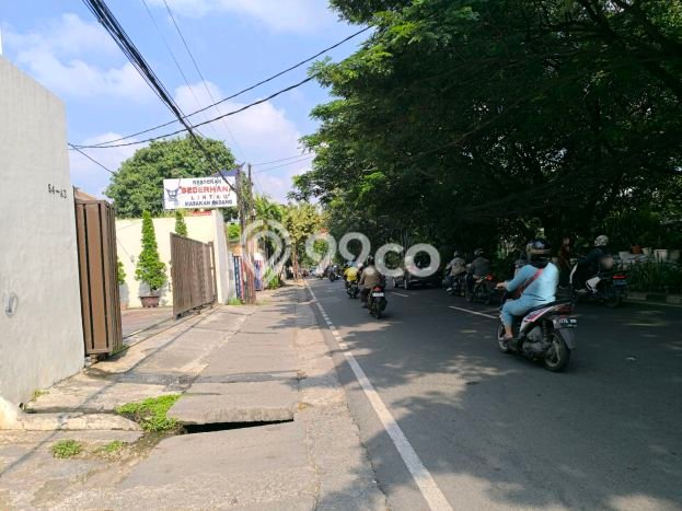 Dijual Rumah Luas Elegan Dengan View Cantik di Pluit, Jakarta Utara Dijual Rumah Luas Elegan Dengan View Cantik di Pluit, Jakarta Utara