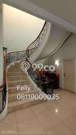 Ready to Use! Premium House LT 262m2 Desain Elegan di Ancol Ready to Use! Premium House LT 262m2 Desain Elegan di Ancol