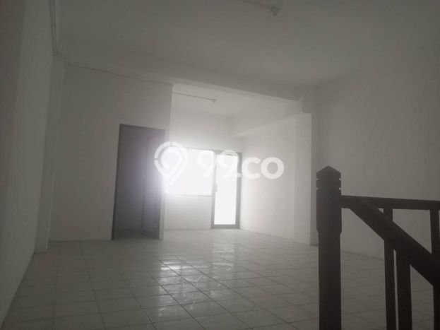 Ruko Dijual di Bogor LT 90m2 & LB 300m2 Lokasi Terbaik! Ruko Dijual di Bogor LT 90m2 & LB 300m2 Lokasi Terbaik!