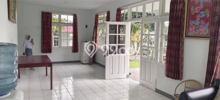 Hot Offer Hunian Mewah Ideal dan Luas di Cisarua, Bogor Hot Offer Hunian Mewah Ideal dan Luas di Cisarua, Bogor
