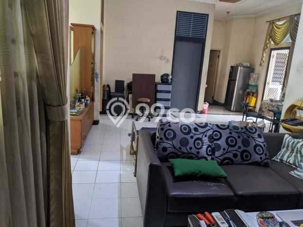 Rumah Strategis Minimalis Lb 160m2 di Rungkut, Surabaya Rumah Strategis Minimalis Lb 160m2 di Rungkut, Surabaya