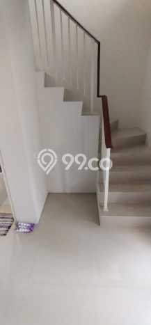 Rumah sewa siap huni 2 KT di Citraland, Surabaya Rumah sewa siap huni 2 KT di Citraland, Surabaya