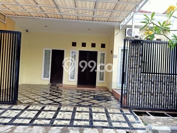 Disewakan segera hunian minimalis lokasi strategis 4 Kamar di Dukuh Pakis, Surabaya Disewakan segera hunian minimalis lokasi strategis 4 Kamar di Dukuh Pakis, Surabaya