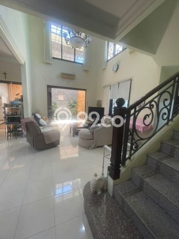 For Sale Rumah Elit Exclusive di Wiyung, Surabaya For Sale Rumah Elit Exclusive di Wiyung, Surabaya