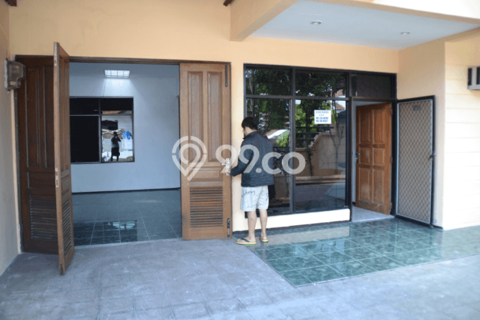 Rumah Modern Minimalis 3 KT Bisa Langsung Pindah di Wiyung Rumah Modern Minimalis 3 KT Bisa Langsung Pindah di Wiyung