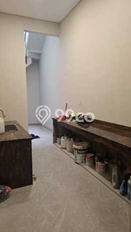 Rumah area , Surabaya, Luas 350m2m² Bangunan 650m2m² Rumah area , Surabaya, Luas 350m2m² Bangunan 650m2m²