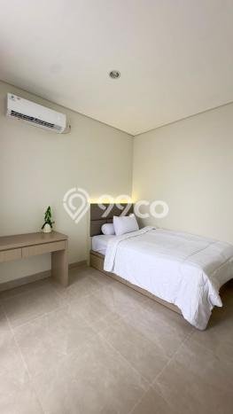 Disewakan! Rumah 3 Kamar Tidur &
3 Kamar Mandi di Citraland, Surabaya Disewakan! Rumah 3 Kamar Tidur &
3 Kamar Mandi di Citraland, Surabaya
