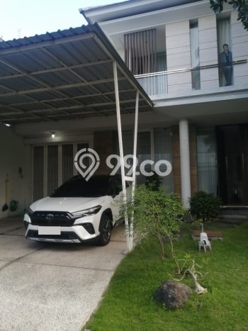 Rumah Luxury Modern Tanpa Renovasi di Citraland Surabaya Rumah Luxury Modern Tanpa Renovasi di Citraland Surabaya