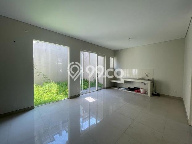 Rumah Elit Modern Tanpa Renovasi di Citraland Surabaya Rumah Elit Modern Tanpa Renovasi di Citraland Surabaya