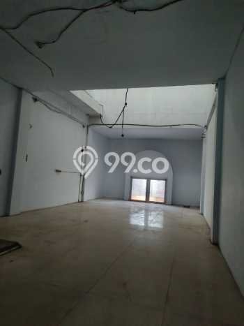Ruko Bagus Dijual LB 140m2 Lokasi Strategis Surabaya Area Cocok untuk Bisnis Ruko Bagus Dijual LB 140m2 Lokasi Strategis Surabaya Area Cocok untuk Bisnis