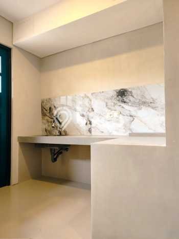 Rumah Lingkungan Asri di Waru, Sidoarjo, Luas 60m2m² LB 90m2m² Rumah Lingkungan Asri di Waru, Sidoarjo, Luas 60m2m² LB 90m2m²