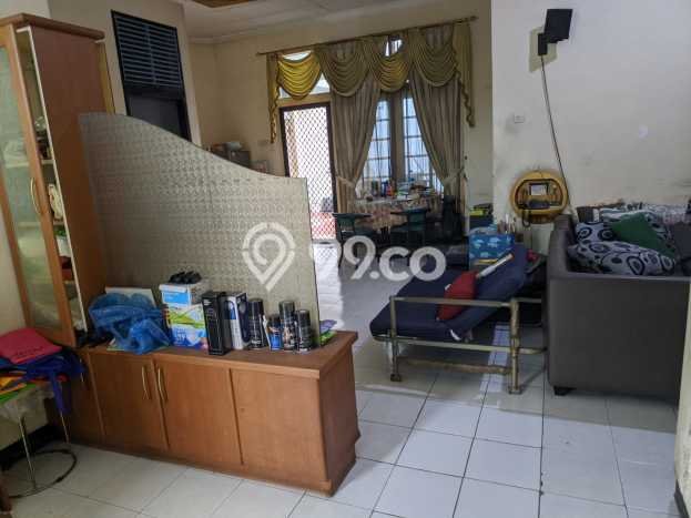 Rumah Strategis Minimalis Lb 160m2 di Rungkut, Surabaya Rumah Strategis Minimalis Lb 160m2 di Rungkut, Surabaya