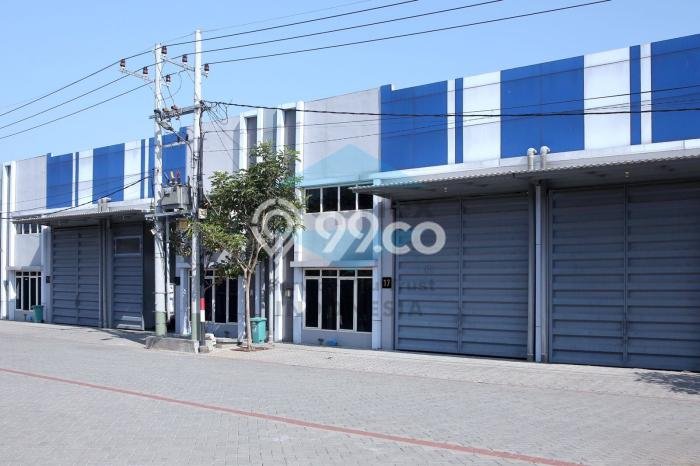 Unit Gudang Dijual di Gedangan Sidoarjo 330m2 Unit Gudang Dijual di Gedangan Sidoarjo 330m2