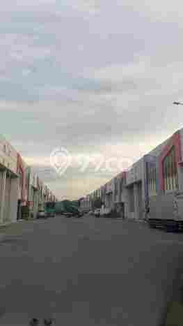 Gudang Dijual Lokasi Stratagis di Driyorejo Gresik Cocok untuk Bisnis Gudang Dijual Lokasi Stratagis di Driyorejo Gresik Cocok untuk Bisnis
