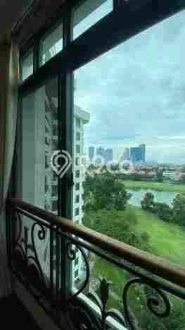 Hunian Apartemen High-Class untuk Dijual di Surabaya dengan 4 BR & 3 Kamar Mandi Hunian Apartemen High-Class untuk Dijual di Surabaya dengan 4 BR & 3 Kamar Mandi