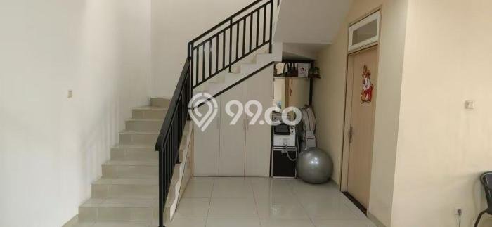 Rumah Elit Modern Tanpa Renovasi di Cengkareng Barat Jakarta Barat Rumah Elit Modern Tanpa Renovasi di Cengkareng Barat Jakarta Barat