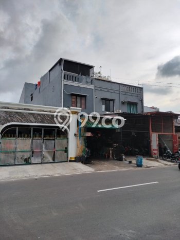 Ruko Dijual di Jakarta Barat LT 96m2 & LB 200m2 Lokasi Terbaik! Ruko Dijual di Jakarta Barat LT 96m2 & LB 200m2 Lokasi Terbaik!